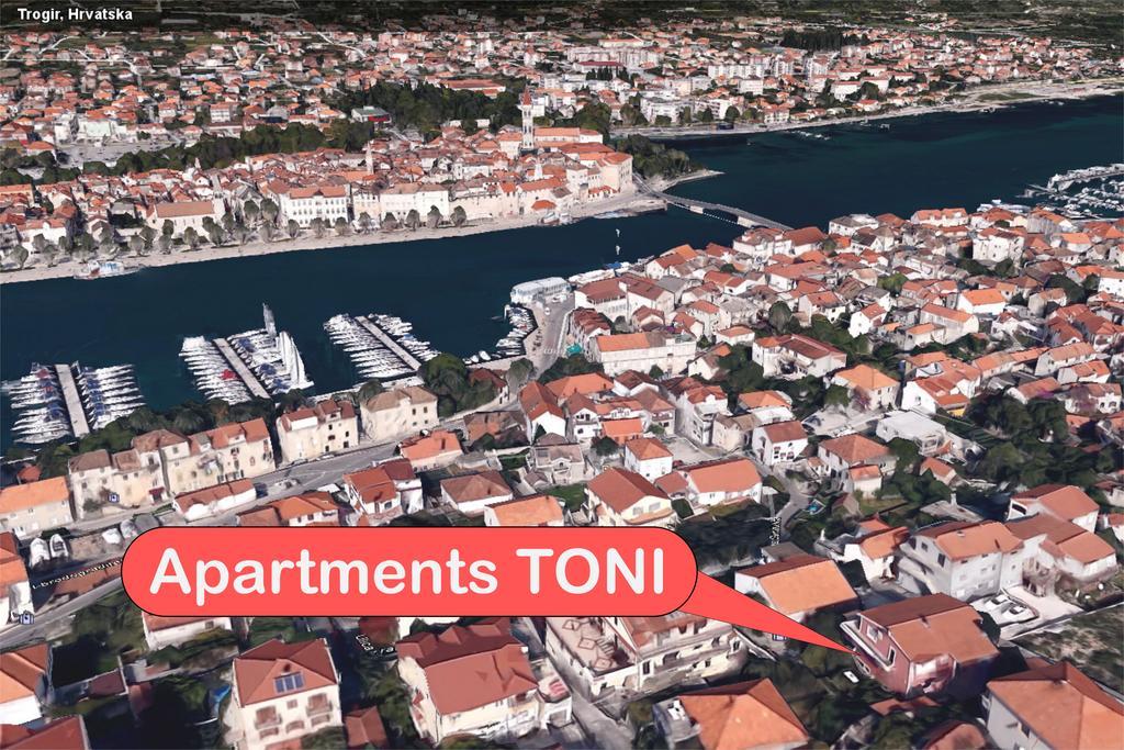 Apartments Toni Trogir Bagian luar foto